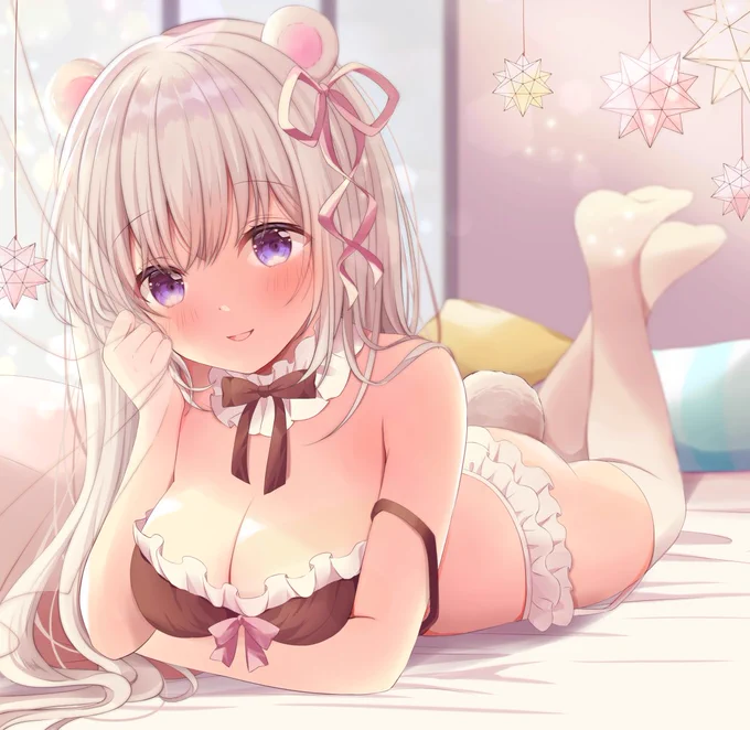 #みなさん去年の今頃はどんな絵描いてましたか
クマミミちゃん🐻✨ 