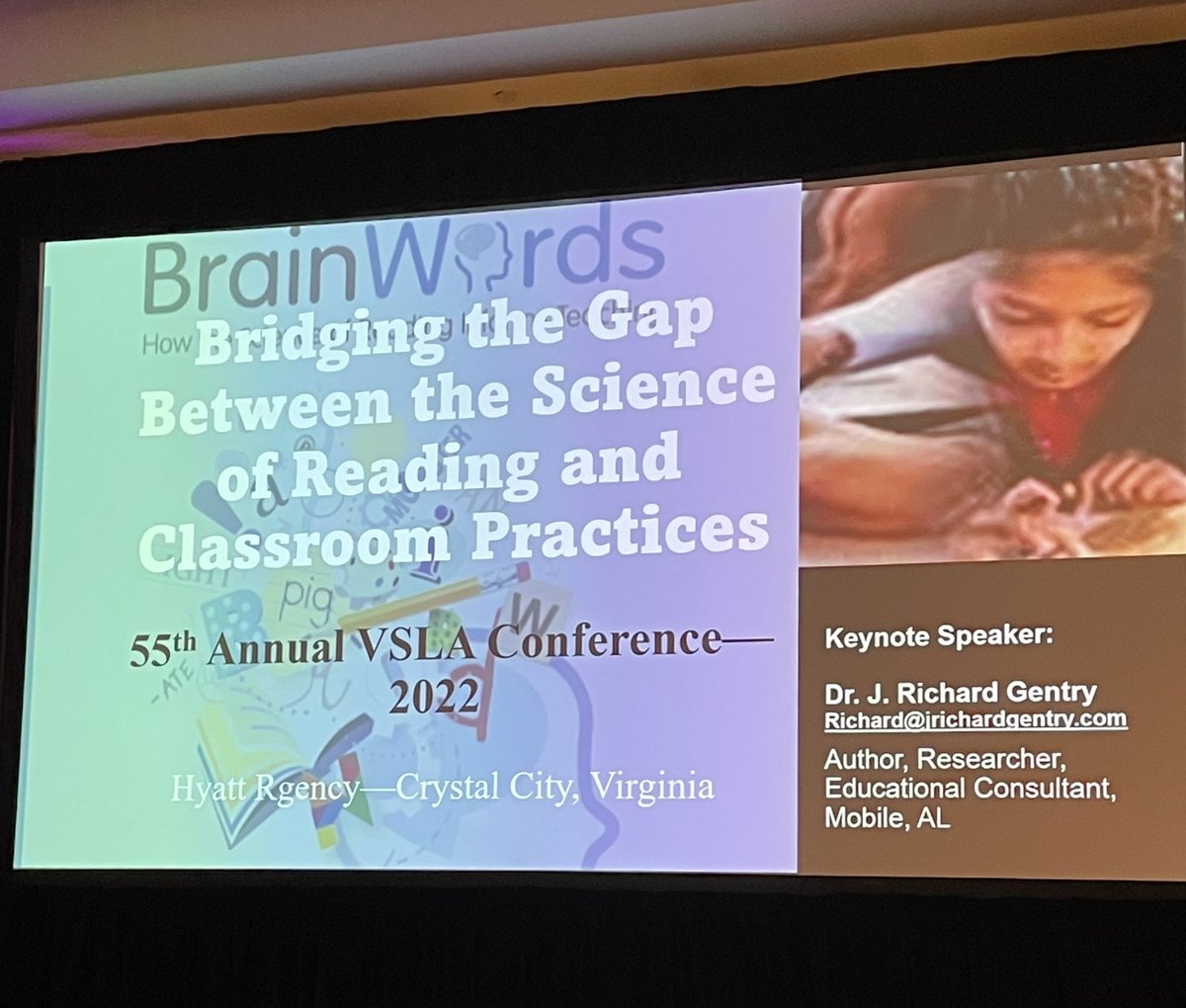 AP_Wayland's tweet photo. Day 2 at the #VSLAconference 🤓📚📖 #readingteachers #gettingourlearnon @VSLAToday @KeyMiddle @PrincipalKeyMS https://t.co/AR6nQ7HKax