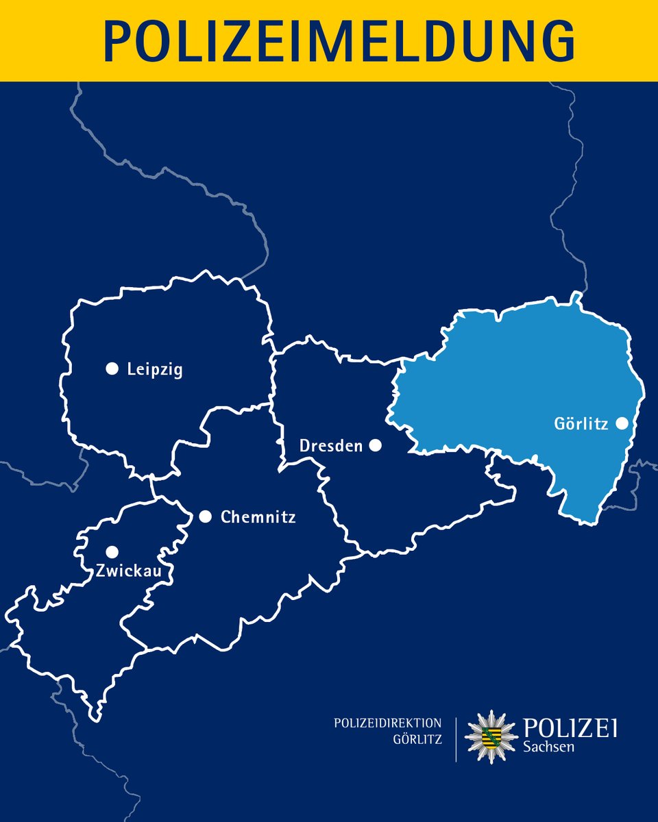 PolizeiSachsen's tweet photo. Kollegen des örtlichen Reviers haben am Donnerstagabend einen zunächst unbekannten Audi-Fahrer zwischen #Trebendorf und #Schleife verfolgt. Erst ein Stop-Stick setzte der Flucht in #Neustadt ein Ende.
Mehr dazu aus der Polizeidirektion #Görlitz: https://t.co/jjknYnbfwU https://t.co/GAPWgpycXa