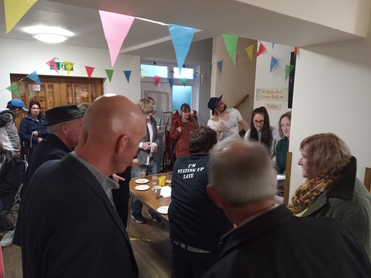 The public Living Room is back evening from 13rh April 4-6 in the upstairs sofa room <a href="/HoveMethodists/">Hove Methodist</a> with <a href="/StayUpLateUK/">Stay Up Late</a> volunteers and ambassadors. 
All welcome, then it's the second Wednesday of the month...<a href="/SHANNARAWOODWA1/">SHANNARA WOODWARD</a>