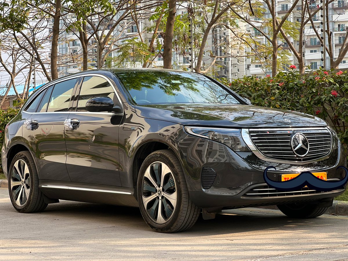 edvenswa's tweet photo. Joined the #ev #ElectricVehicle revolution in #india too @MercedesBenz @OlaElectric #MercedesBenz #EQC #s1pro https://t.co/MAqYwETTxH