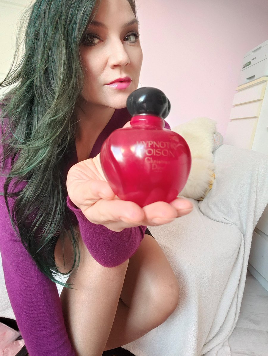 👠 Lady Mia 👠 OnlyFans.com/mia_ada tweet media