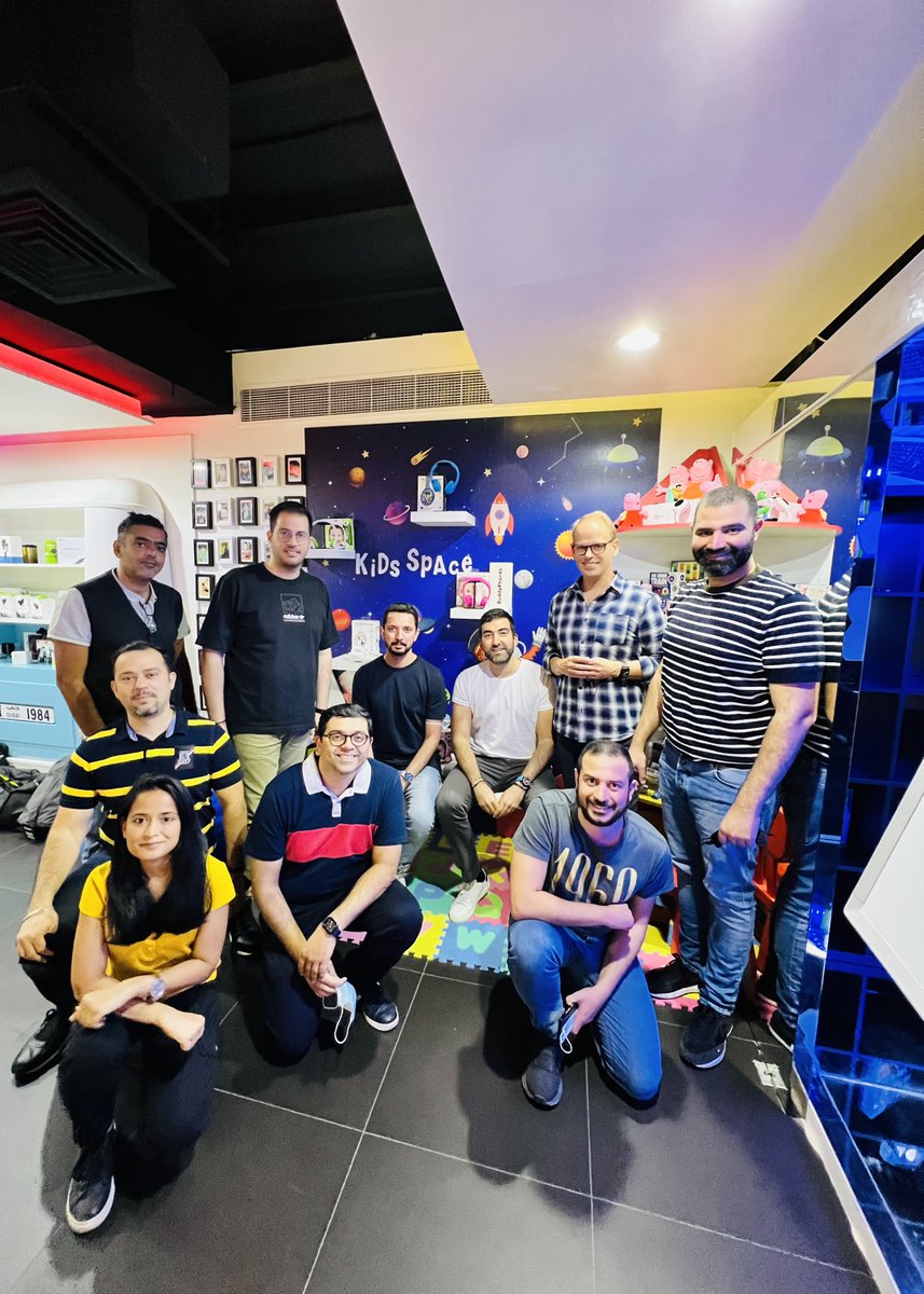 ShiftAE's tweet photo. “Brands are made by foreseeing the future and working in advance.” - Petur Hannes Olafsson - Founder of @BuddyPhones.
Thank you Petur for visiting our Dubai headquarters and for sharing valuable insight about the BuddyPhones brand!
.
.
#shifthappens #buddyphones https://t.co/D1Zfw1ZhYT