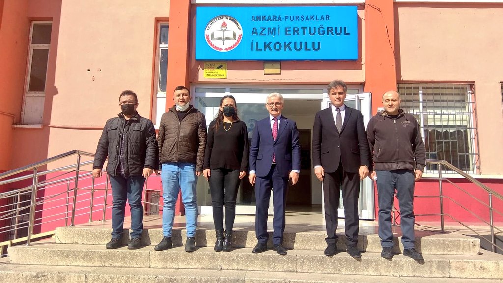 Ankara İl Millî Eğitim Müdürümüz Sayın Harun FATSA, Pursaklar ilçemizdeki Azmi Ertuğrul İlkokulunu ziyaret ederek, öğrenci ve öğretmenlerimizle bir araya geldi. Kendisine Müdür Yardımcımız Osman KANCA da eşlik ettiler.
<a href="/tcmeb/">Millî Eğitim Bakanlığı</a> <a href="/Harunfatsa/">Harun Fatsa</a> <a href="/osmankanca61/">Osman Kanca</a> <a href="/PursaklarMem/">Pursaklar İlçe Millî Eğitim Müdürlüğü</a>