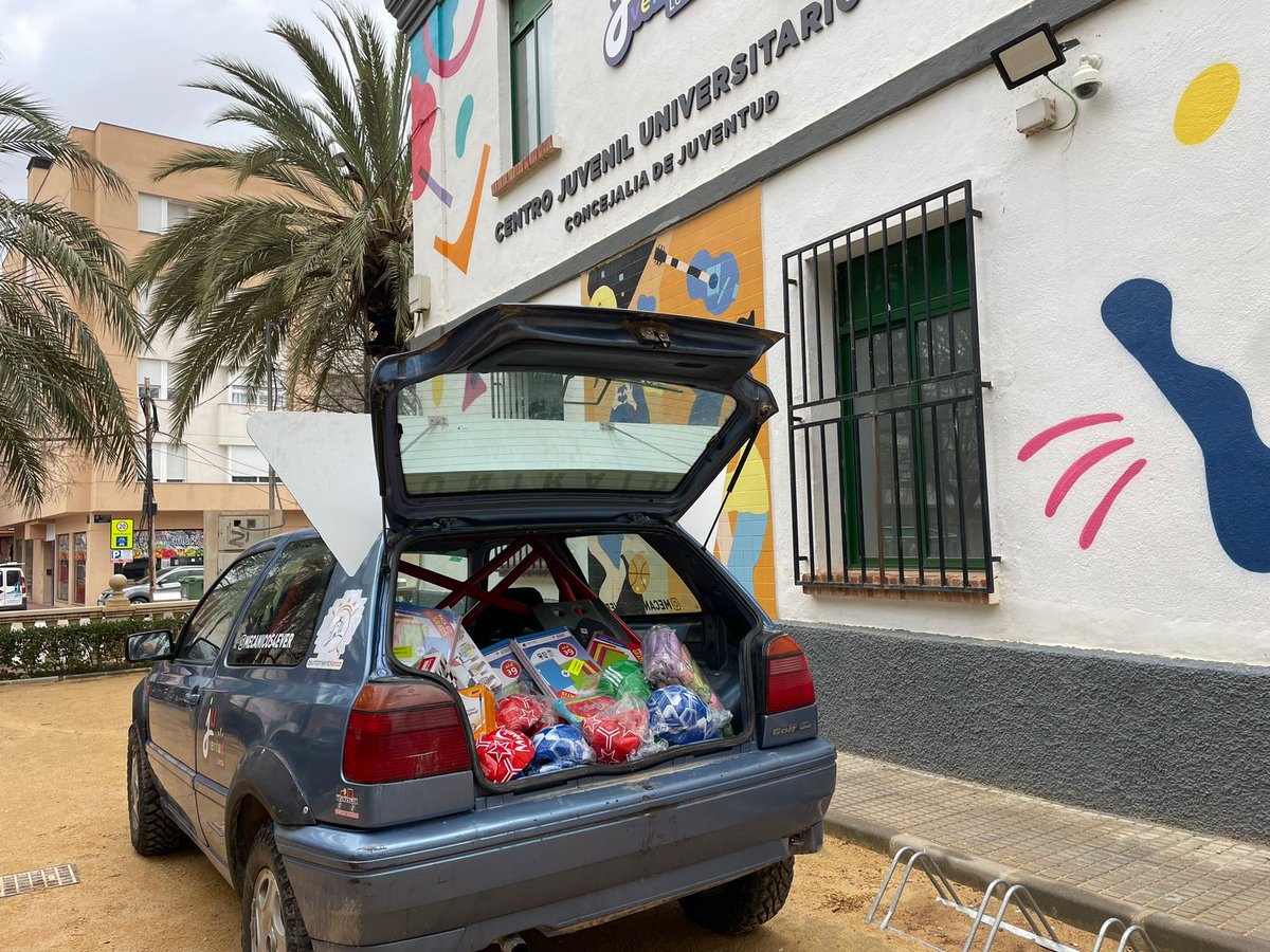 AytoLorca's tweet photo. 📢🏎️ El Centro Juvenil M13 acoge este sábado, 19 de marzo, la actividad ‘Uniraid: la gran aventura solidaria para estudiantes’ para jóvenes amantes del motor

🔗 https://t.co/ujti8HEp6L https://t.co/FELy3kPGNg