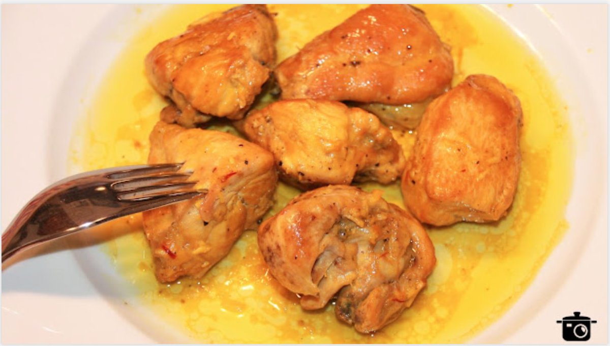 CocinaFoto's tweet photo. Receta sencilla y rica de pollo al azafrán https://t.co/IlWtkb0yKl 

#pollo #corral #chicken #azafran #blog #Recetas #mercat #proximitat #blogdecocina https://t.co/GZITopC1Tr