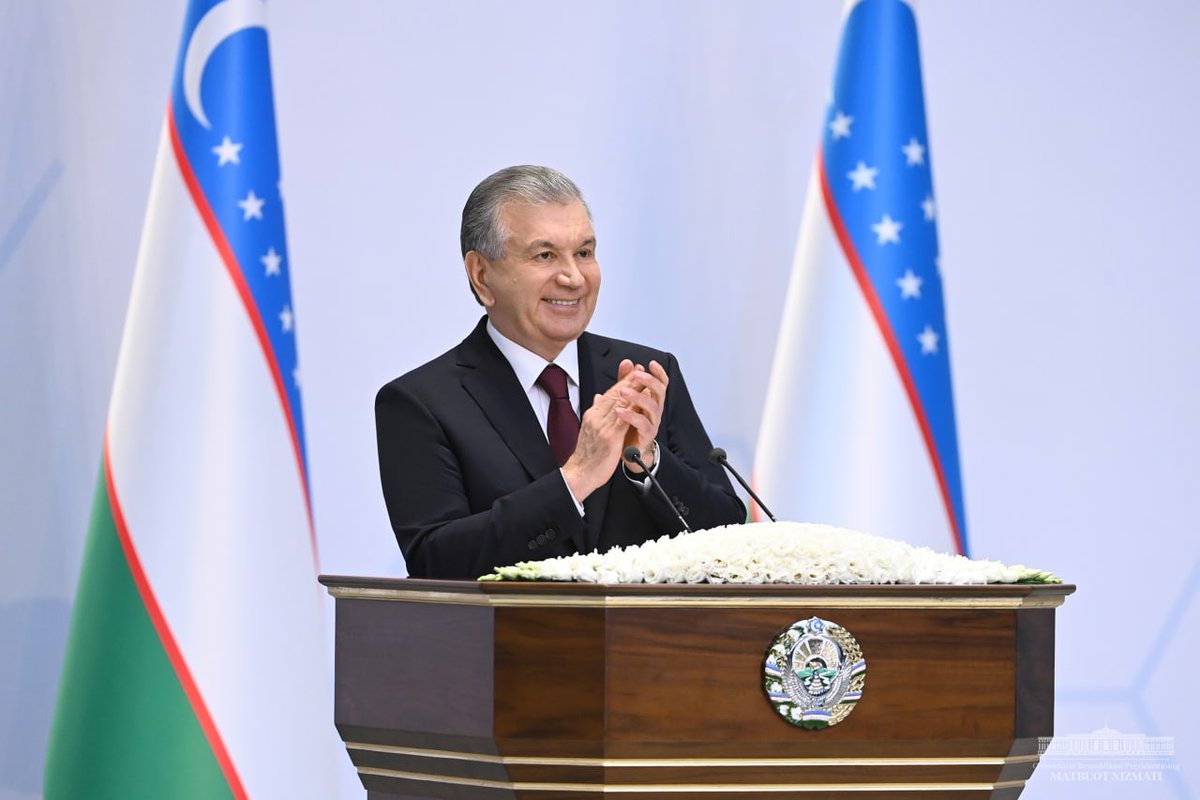 president_uz's tweet photo. President Mirziyoyev held an open dialogue with healthcare representatives. Priority tasks have been identified to bring country's medical system to a new level.
#Mirziyoyev #open_dialogue #healthcare #program https://t.co/u1oRtGWgs5