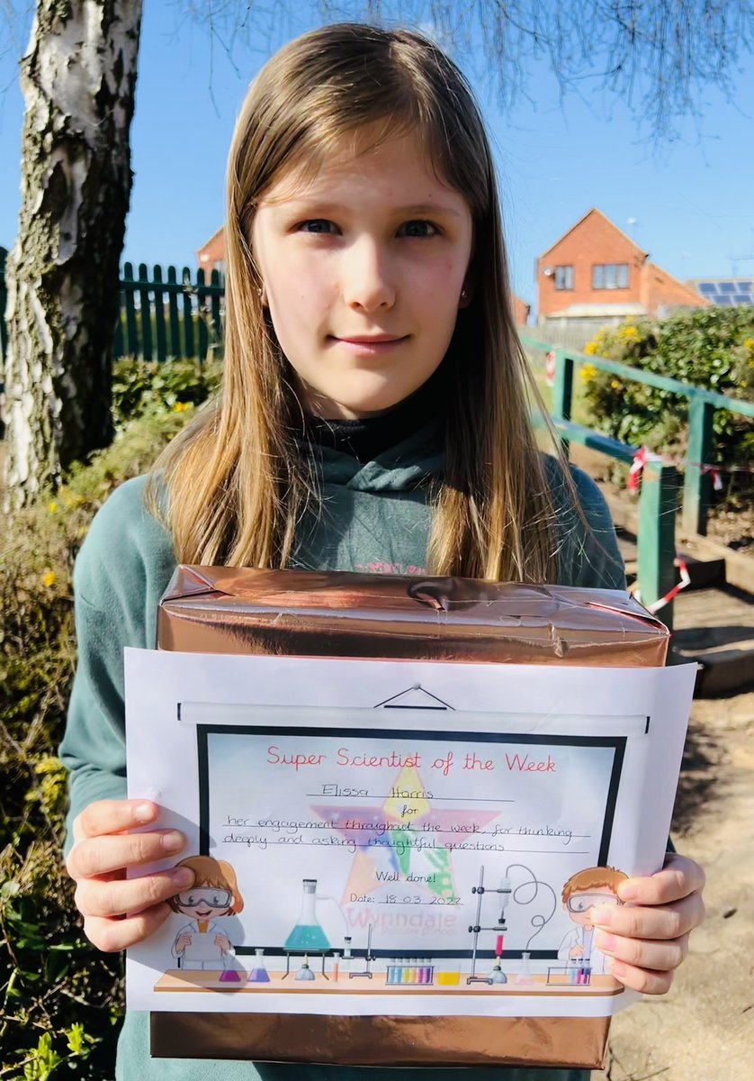 6Wynndale's tweet photo. Congratulations to our scientist of the week. She has shown she can work scientifically with genuine engagement and depth of thinking throughout our work on diversity and in responding to Big Questions. Well done, Elissa #sciencesuperstar #BritishScienceWeek2022 @PrimaryWynndale https://t.co/n5QTit9wZ6