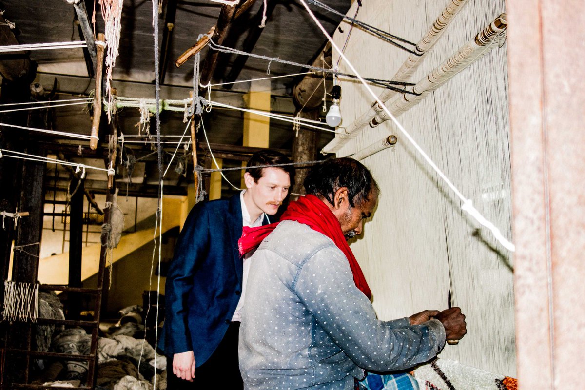 PaddyPikeStudio's tweet photo. This picture is taken from a visit to the weavers in Bhadohi, India, where all of my rugs are produced. https://t.co/nCGn32Ea25