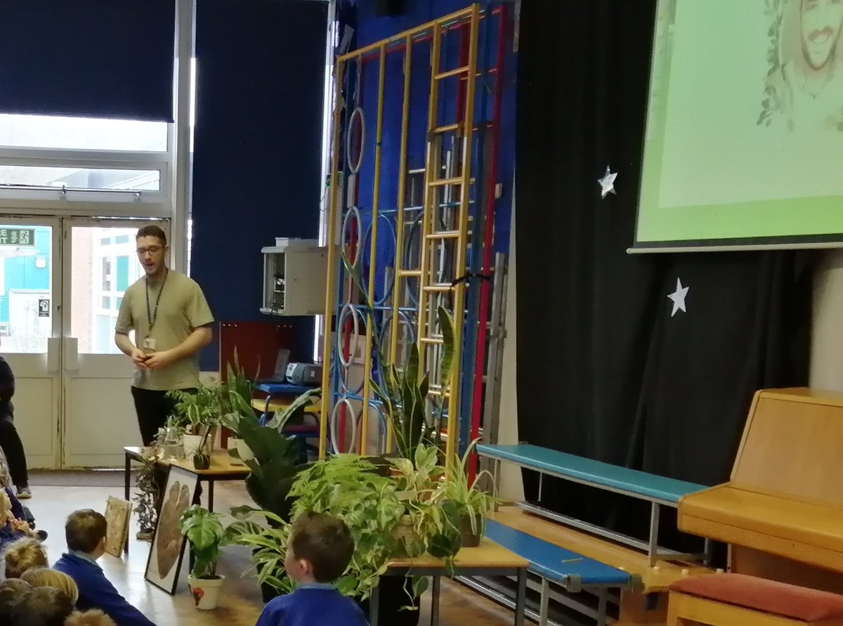 TarvinPrimary's tweet photo. A huge thank you to Mr Parsonage, Mr Vincett and Mrs Edwards for three fantastic #BritishScienceWeek assemblies. We have learnt how and why different plants grow in different environments. We're all ready to help in the garden this weekend! 🌿🌵🌱 #tarvinscience https://t.co/BMm30W8g1V