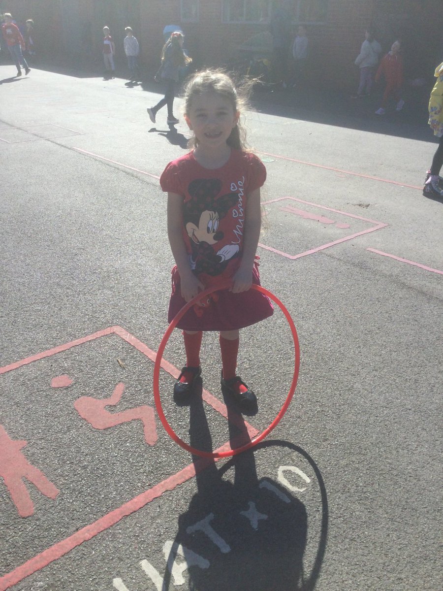 stpaulinus's tweet photo. More fun at playtime this Red Nose Day. #ComicRelief #LoveOneAnother #LoveCreativity ❤️🌟 https://t.co/HJybCXvIZu