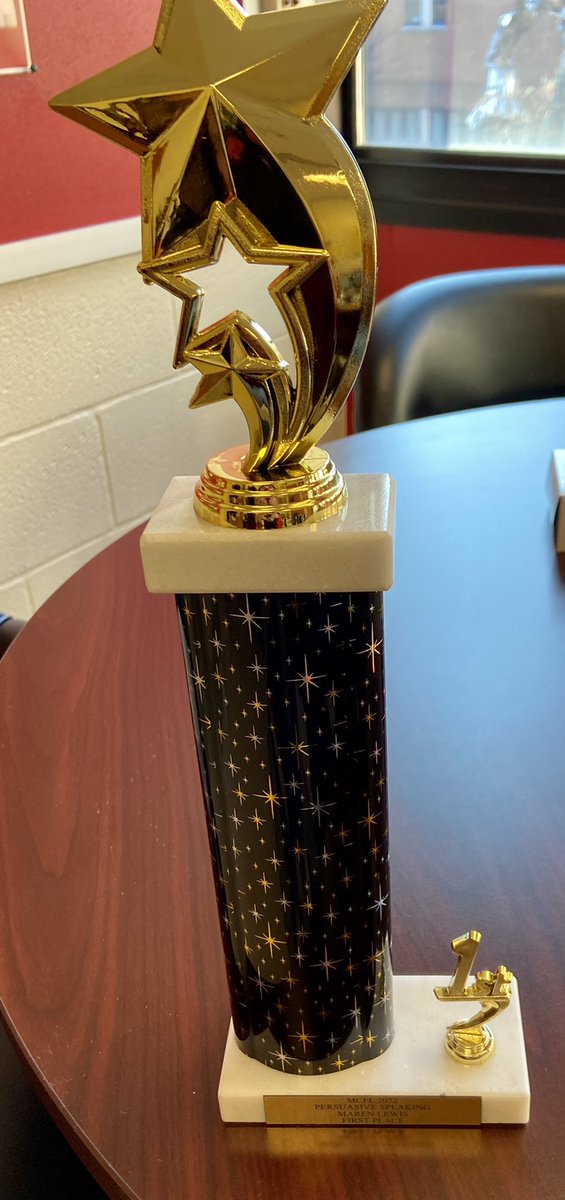 Beth Thomas tweet media