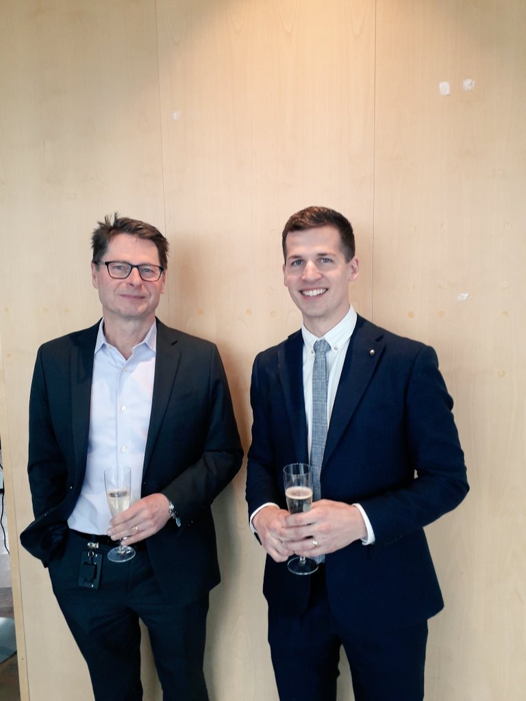 CIM_Sweden's tweet photo. Ph.Done 🎉 Congratulations Tyler for an excellent discussion with Prof Tomas Bergström, University of Gothenburg. Good luck for the future!!🎉🎉 https://t.co/ErQxJJBSFI