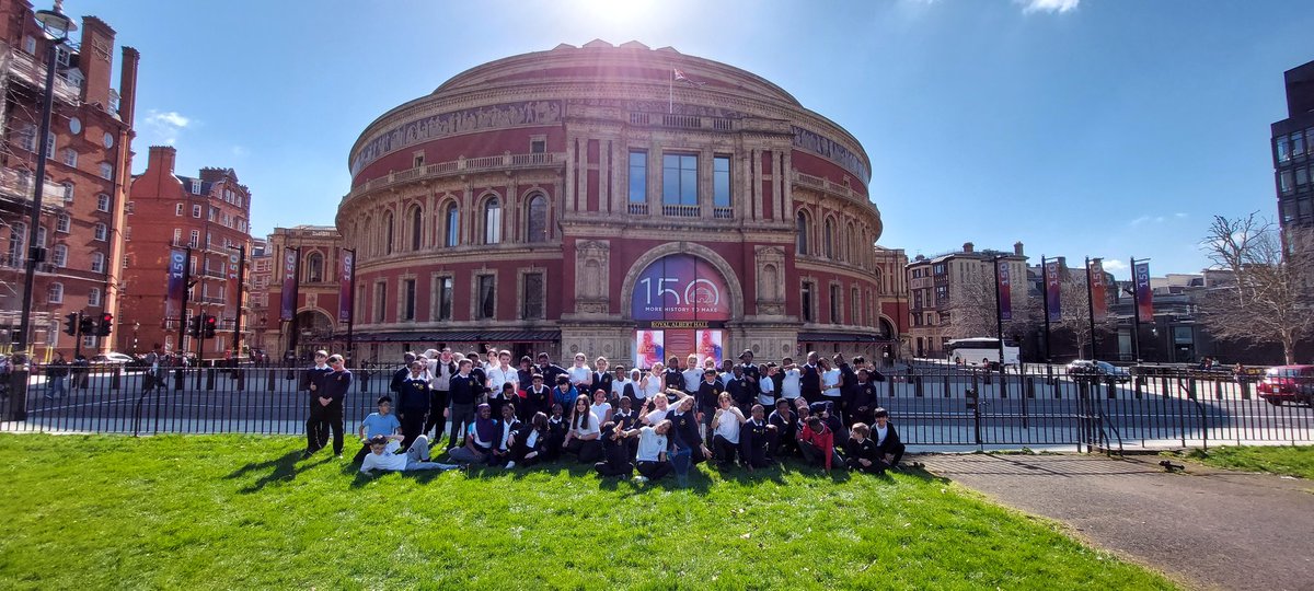WilburyPrimary's tweet photo. Our Year 6s are in for such a treat @RoyalAlbertHall for today's #ClassicalSpectacular. What an experience. https://t.co/e2aBV0PlSI