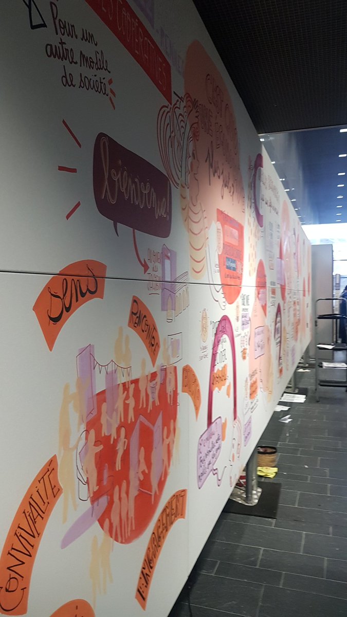 Méga fresque peinture/posca, 10 mètres sur 2, i did it. Enfin il reste 2h30 et 2m2🤗😅

@les_scop #congresnationaldessocietescooperatives #unautremodeleestpossible #graphicrecording #facilitationgraphique #rennes <a href="/LeCouventRennes/">Le Couvent Rennes</a>