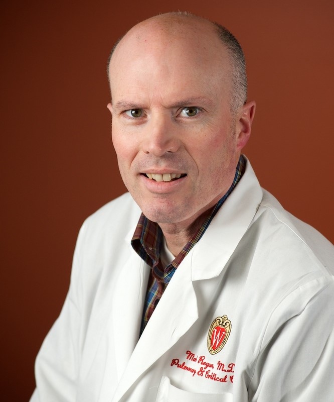 uw_APCC's tweet photo. Join us in celebrating the life of Dr. Mark Regan who passed on 3/11. He led our PCCM Fellowship for 15 yrs and was a treasured colleague for 20. He was an excellent clinician, educator, and compassionate provider. He made a great impact on many lives. https://t.co/BKvqsWXky7