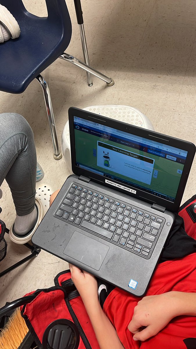 Exploring electricity through technology