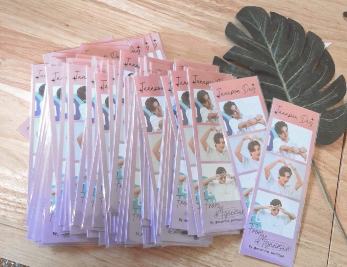 perfect_floral's tweet image. 𝙋𝙚𝙧𝙩𝙝 𝘽𝙞𝙧𝙩𝙝𝙙𝙖𝙮 𝙋𝙧𝙤𝙟𝙚𝙘𝙩 🎁🖤 
📍𝙇𝙤𝙘𝙖𝙩𝙞𝙤𝙣 _𝙃𝙞𝙥'𝙨 𝘾𝙡𝙪𝙗(𝘾𝙤_𝙀𝙫𝙚𝙣𝙩 𝙎𝙥𝙖𝙘𝙚),5𝙩𝙝 𝙁𝙡𝙤𝙤𝙧, 𝙐𝙣𝙞𝙤𝙣 𝙈𝙖𝙡𝙡.
📆 𝘿𝙖𝙩𝙚_20.03.2022
🦋🎁 𝙂𝙞𝙫𝙚 𝘼𝙬𝙖𝙮_ 𝙗𝙮 @essential_perthppe
🦋🎁 100𝘽𝙤𝙤𝙠𝙢𝙖𝙧𝙠𝙨 𝙛𝙤𝙧 100 pcs
#perthday21