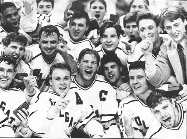 Game day vibes. #colgatehockey #ecachockey