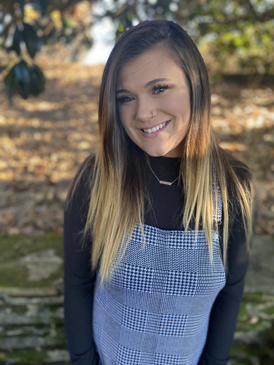 JURoyalsSB's tweet photo. Happiest of birthdays to our super senior Summer Dean!  We love you and we hope you have an awesome day 💙 https://t.co/tTahKOnRpG