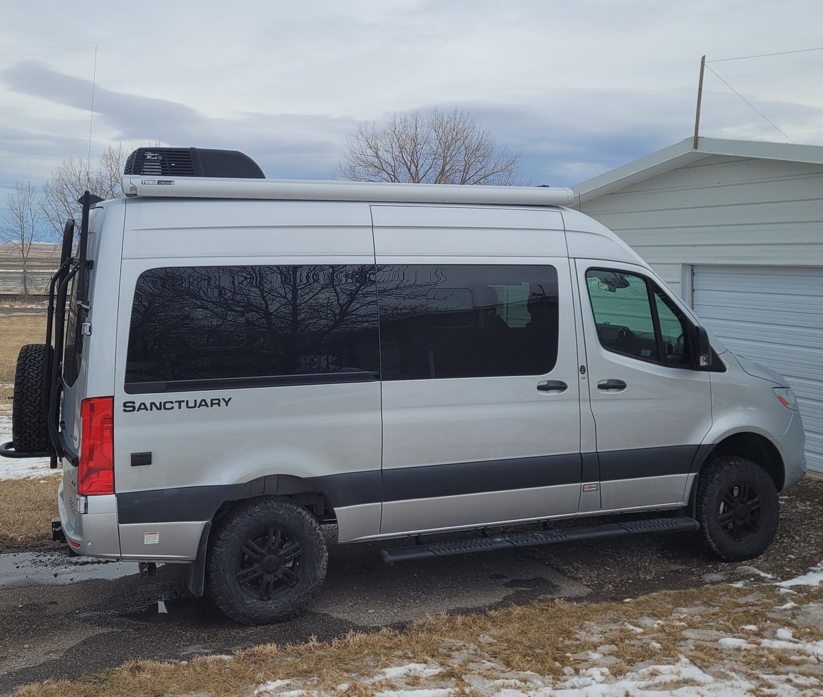 Just got back from a cross country road trip in the new 'mobile ham shack'. 891, the ATAS and pi running @km4ack 'build--pi' worked great! This will make winter field day much easier :) #hamradio #thor #vanlife #mobileham #thorSanctuary