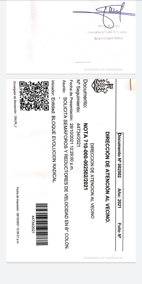 mpiafe's tweet photo. @rodrigodeloredo por favor necesitamos que vean este pedido urgente, es una esquina muy peligrosa aunque sea una loma de burro! 🙏 https://t.co/1iQeIwDBi5
