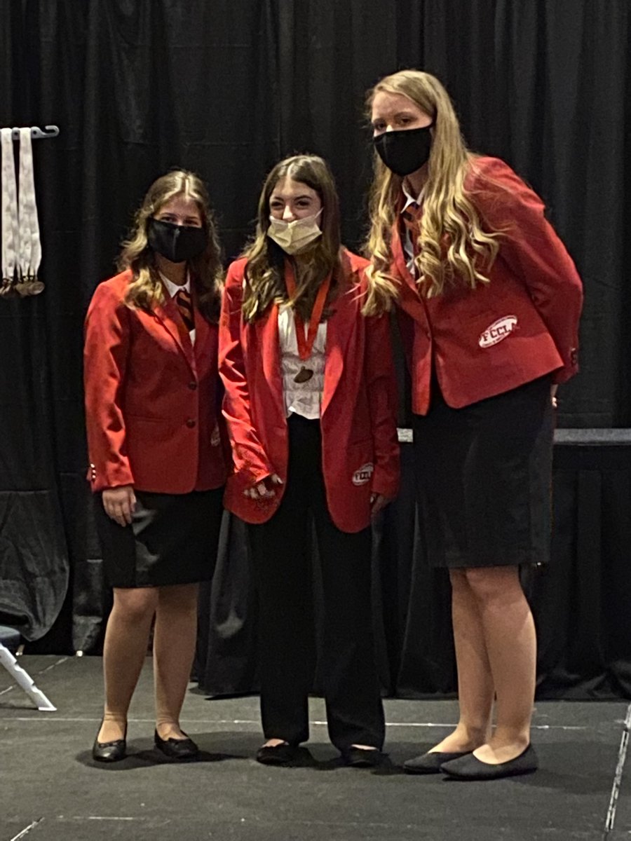 Miranda Barth tweet media