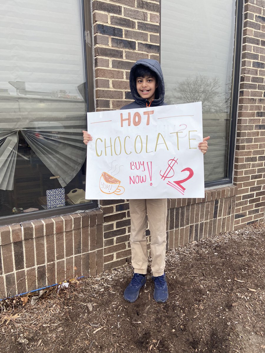 KindiAcademy's tweet photo. Hot Chocolate &amp; Donut Sale this morning with Student Council #kindi #studentcouncil #hotchocolate #donuts https://t.co/RijxKq2qqL