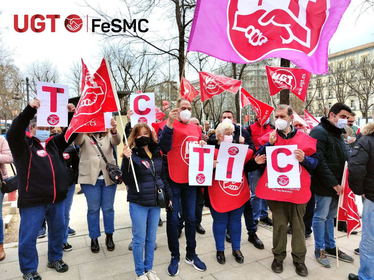 HOY| Concentraciones <a href="/UGT_CCenter/">UGT ContactCenter</a> y <a href="/UGTConvenioTIC/">UGT TIC</a>
María Pedraza, Secretaria Sector #Oficinas y #seguros #FeSMCUGT alerta:📣"Parece que 27 meses de negociaciones no son suficientes para las patronales del Sector. #ContactCenter y #TIC, NO vamos a parar‼️"