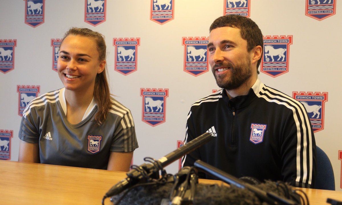 🎙 This morning’s press conference with Joe Sheehan &amp; Paige Peake is now available to watch on our YouTube channel.

youtube.com/watch?v=S-KEqm…

#itfc
