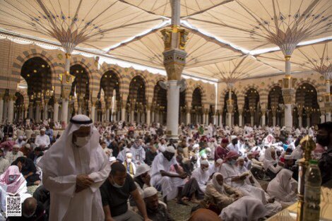 قرابة 297 الف مصلٍ يؤدون صلاة #الجمعة في #المسجد_النبوي وسط منظومة متكاملة من الخدمات .