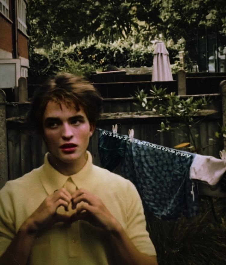 robennettison's tweet image. something about this pic is so personal to me