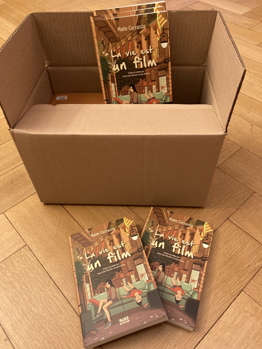 BeucherAnne's tweet photo. Une jolie nouvelle (on en a besoin en ce moment), sortie de ma traduction du catalan à quatre mains avec @laiadeb, le très émouvant roman jeunesse de @MaiteCarranza2  « La vie est un film » paru chez @AliceEditions le soutien de @IRLlull. 

#IRLlull #traductionjeunesse #catalan https://t.co/9mzGJkN5jT