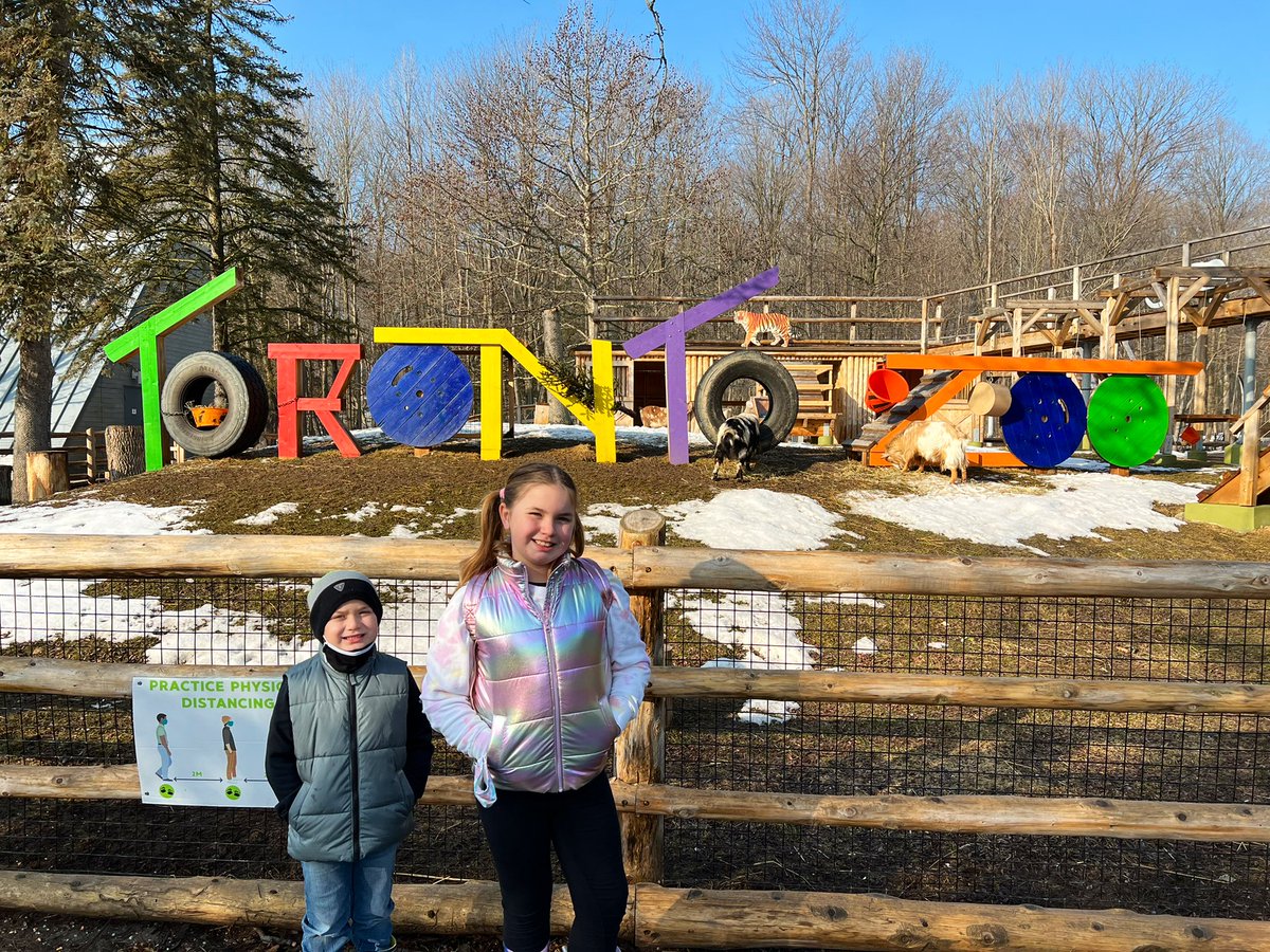#spotthestripes <a href="/TheTorontoZoo/">The Toronto Zoo</a>  Great day at the zoo.