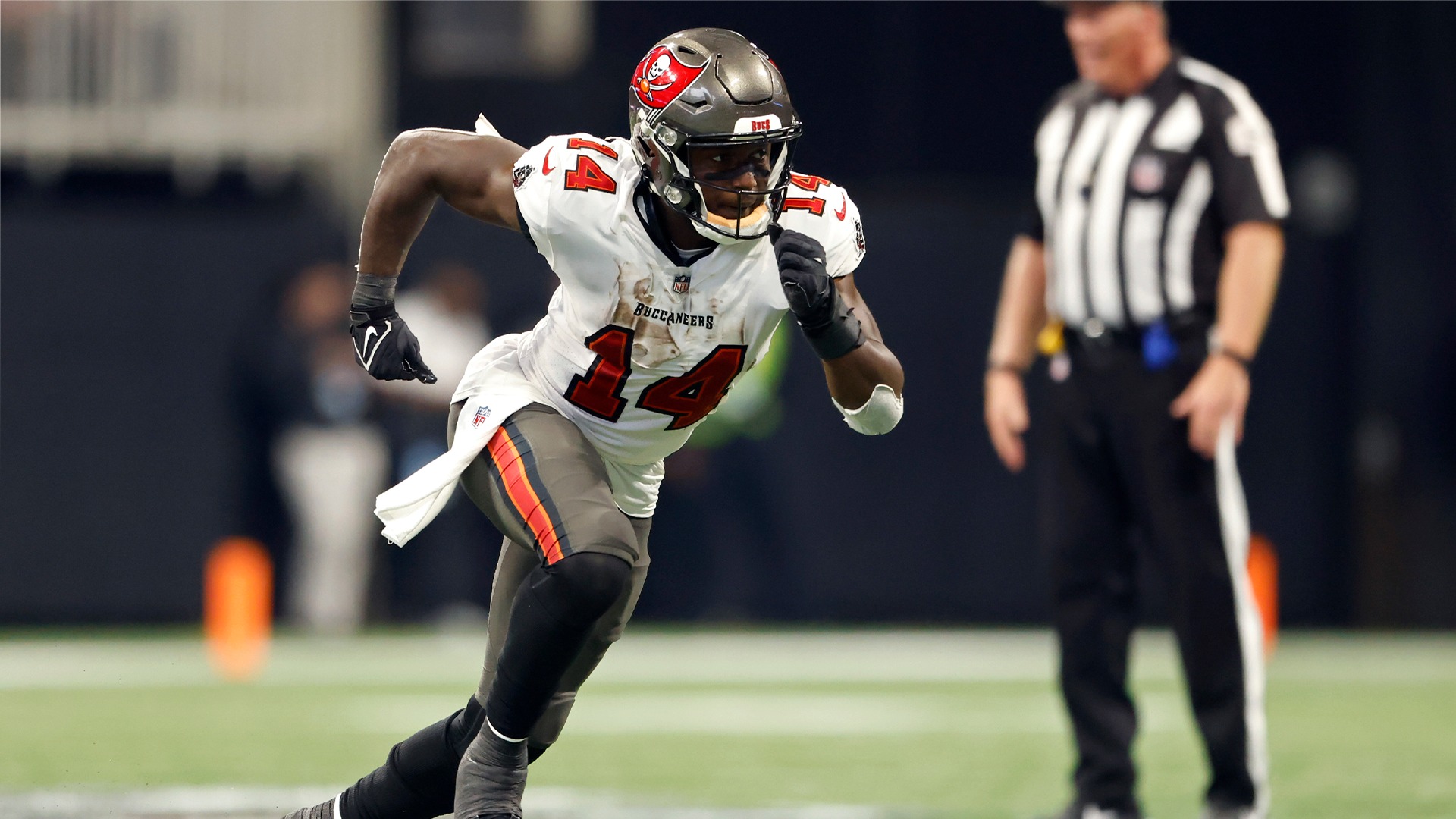 NFL on Twitter "The most receptions (15) in a single game last season