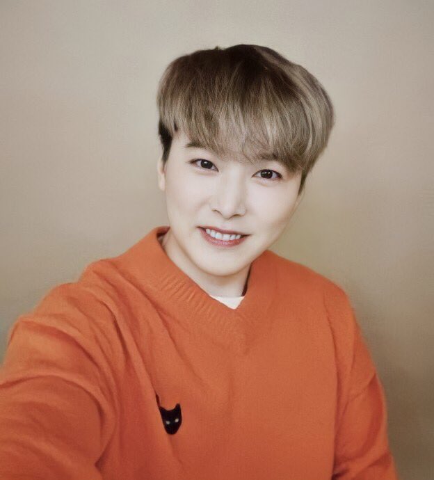 ourming's tweet photo. 성민 https://t.co/BcCirZSfpm