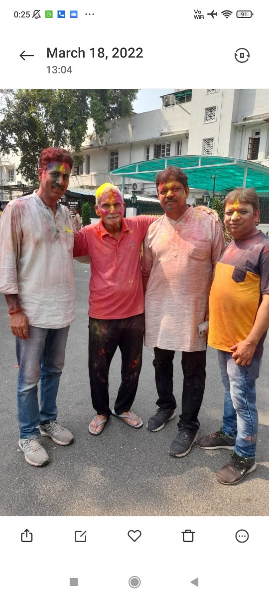 MANISH_S11's tweet photo. Happy Holi with Dinesh Singh F/o Sanjay Singh bhaiya
@SanjayAzadSln 
@sharaddikshit1 https://t.co/BhbDMP3HC8