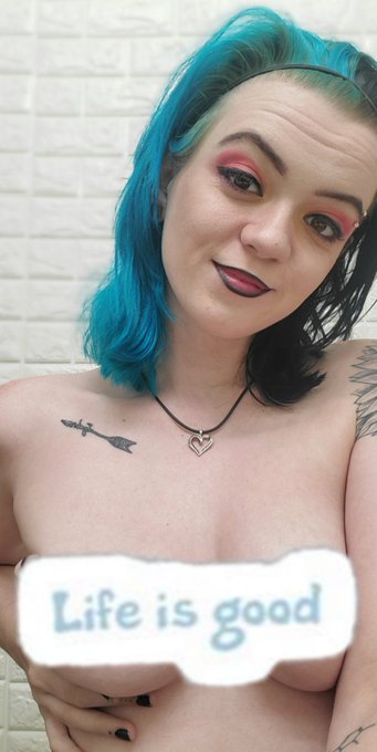 #LifeIsGood https://t.co/dJd10TUdRE<a href="/tag/lifeisgood"class="tags">#LifeIsGood</a>