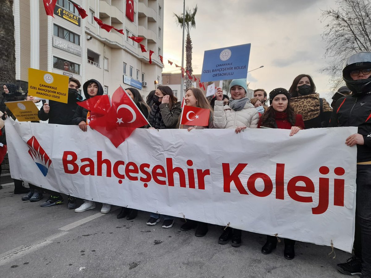 BK_Canakkale's tweet photo. Zafer, inanç ve kararlılık bazı şehirlerin karakterinde vardır. 
18 Mart Çanakkale Zaferimiz Kutlu Olsun. 🇹🇷 #CanakkaleZaferi https://t.co/cO4zV0EKo9