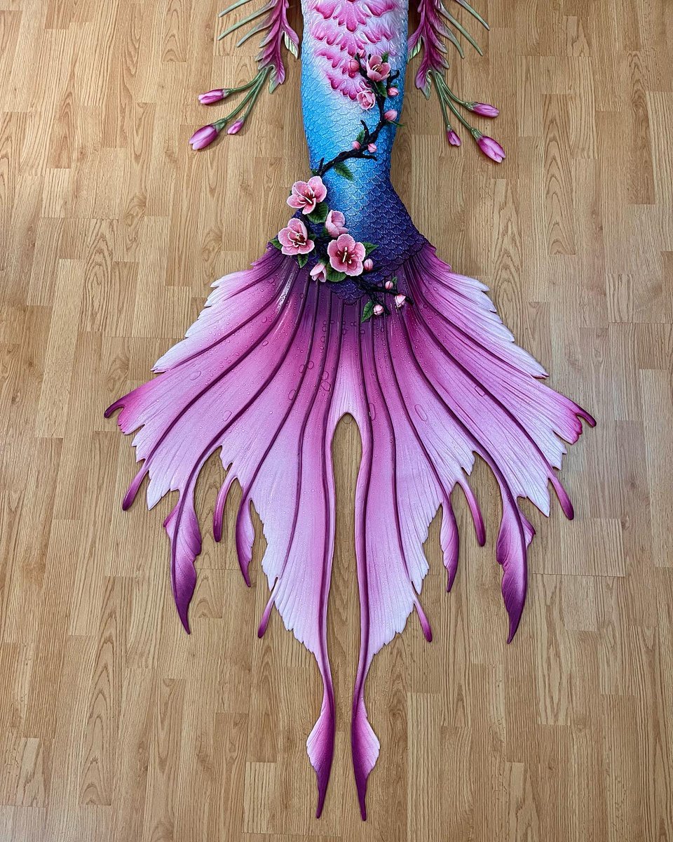 BentleyAdvanced's tweet photo. Artist @DzmitryOcean creates eye catching mermaid tails using Dragon Skin™ platinum silicone! We are loving the details on this "Sakura" tail!
#bentleyadvanced #smoothon #siliconetail #mermaid #merman #tailmaker #mermaidtail https://t.co/MR2itjjXWY
