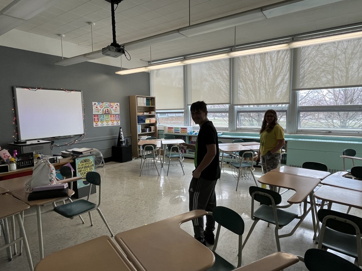 EMSRangers's tweet photo. More PBIS afternoon fun!  #PostiveBehavior
@WESchools https://t.co/9pOwRAz8ot