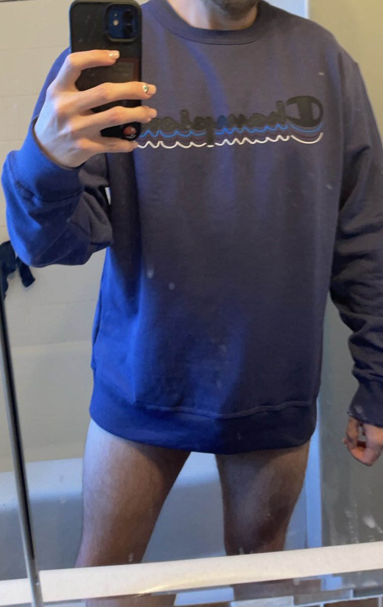 thiccolas_b's tweet photo. i’ll show you mine if you show me yours 👀 https://t.co/YcTtlFRcJK
