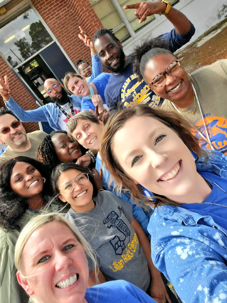 caudill_kate's tweet photo. I ❤️  these amazing people! Thankful for my time as a @LBESjags!! https://t.co/a36s1zt3cw