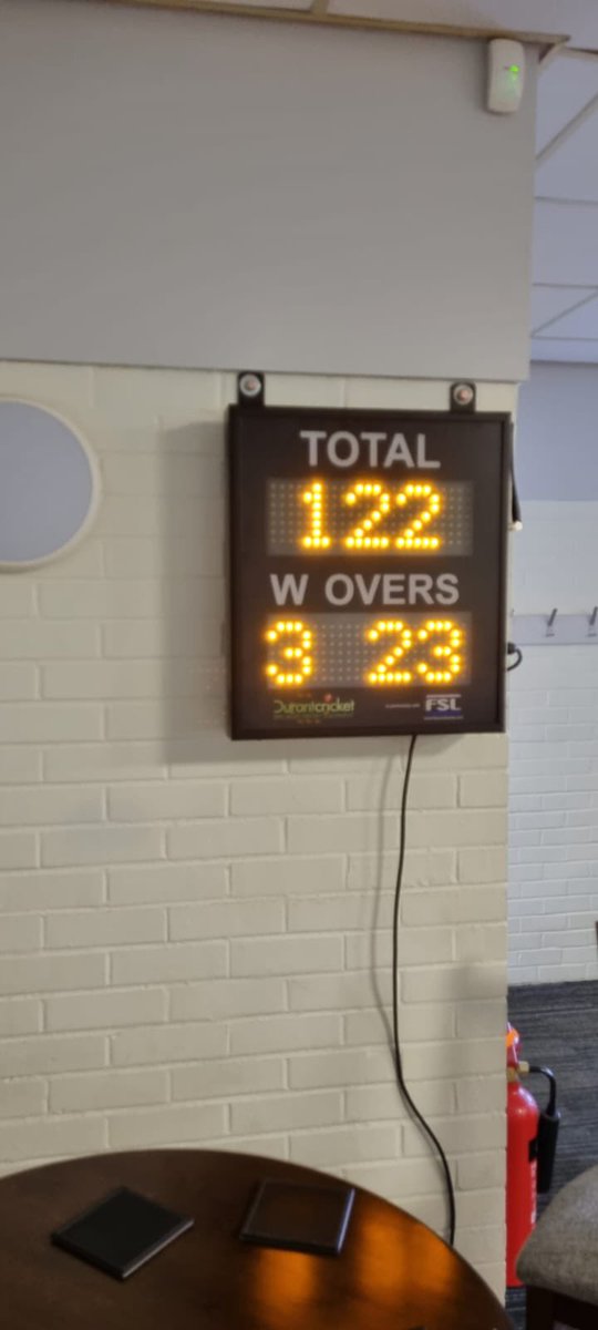 DurantSports_'s tweet image. A new 28 digit scoreboard including personalisation installed onto existing steelwork, as well as 2 repeater units for the clubhouse at @RoffeyCC this week #WeManufacture #WeInstall