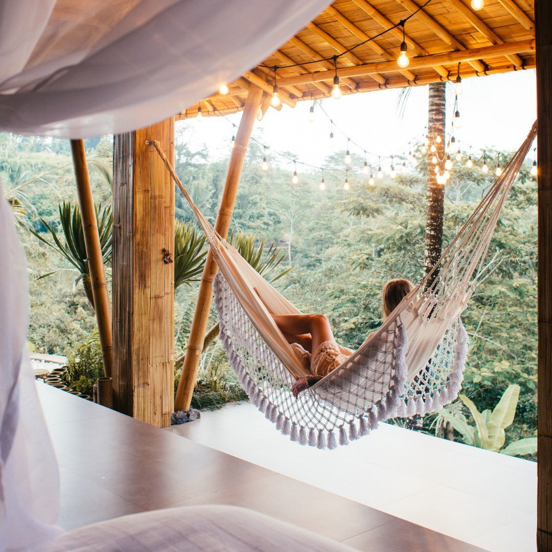 Current mode: Phone on vibrate and ready to enjoy the weekend in 3-2-1. 😎❤️

#relaxingmodeon #relaxingmood #weekendvibes #relaxingtime #MeTime #selfdiscovery #selfempowerment #happiness #motivation #positivevibes