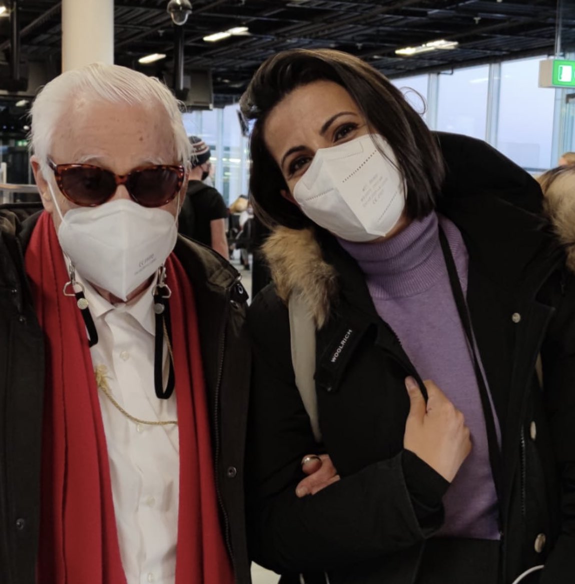 _anapastor_'s tweet photo. Vaya suerte la mía. Encontrarme con el Padre Ángel en Polonia. Una de las personas más valientes que he conocido en mis años de periodista. Por palabras y por hechos. @Padreangelmensa https://t.co/aS7vQDQf61