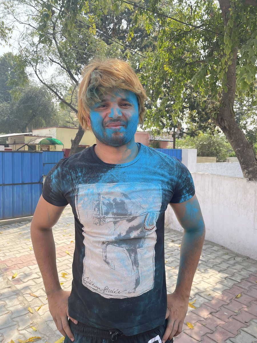MpiAnuj's tweet photo. Happy holi🌈 https://t.co/FmIzb3UN1R