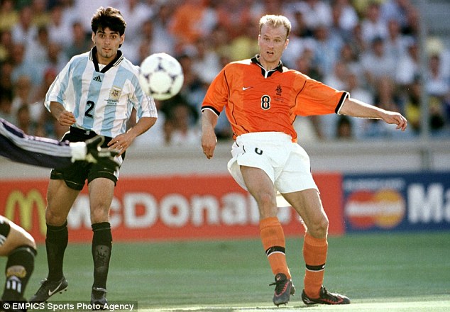 90sfootball's tweet photo. What was your favourite World Cup goal of the 90s? https://t.co/1RbYQb6n6X