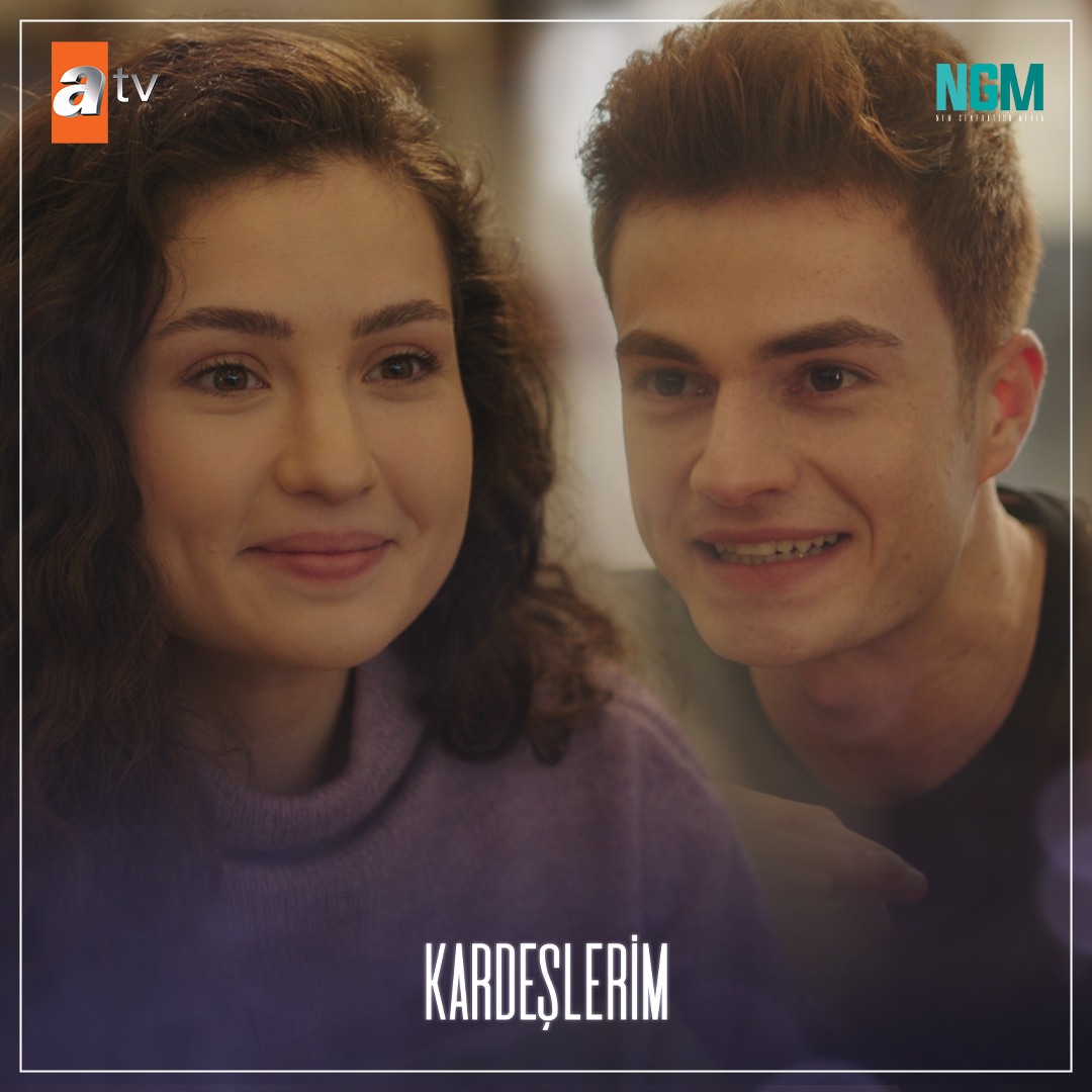kardeslerimatv's tweet photo. #Ayber çifti bu aralar aşk dolu 💗
#Kardeşlerim yeni bölümüyle bu akşam 20.00’de atv’de ✨
@atvcomtr https://t.co/su3nnVKmGY