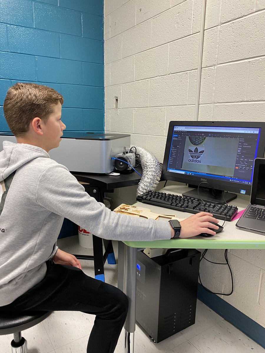 STEMatWSES's tweet photo. STEM6 spent the week learning digital design with @canva @tinkercad and Google draw to create personalized backpack tags on our @FullSpecLaser Entrepreneurs in the making! @WSESSmithfield @IWCSchools @IAspire2Inspire https://t.co/WEhT0s949L